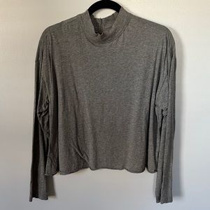 NWOT American Eagle Aerie gray medium turtleneck